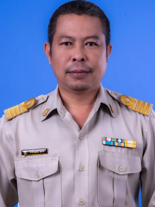 นายจักรกฤษณ์ ยะใจ