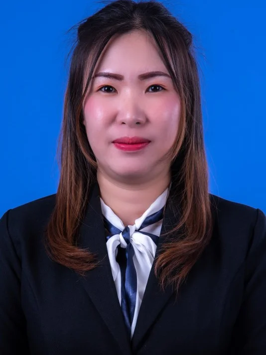 นางอัมวิกา หะกาศ