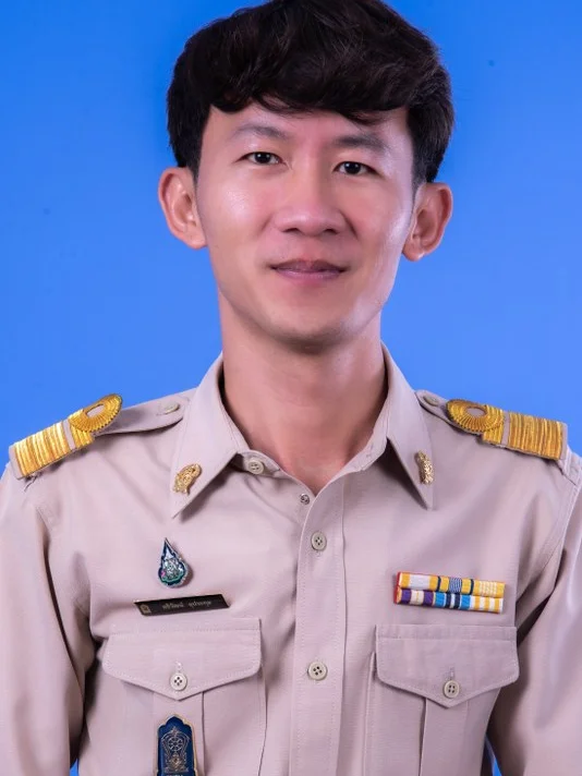 นายอธิวัฒน์ อุประกุล