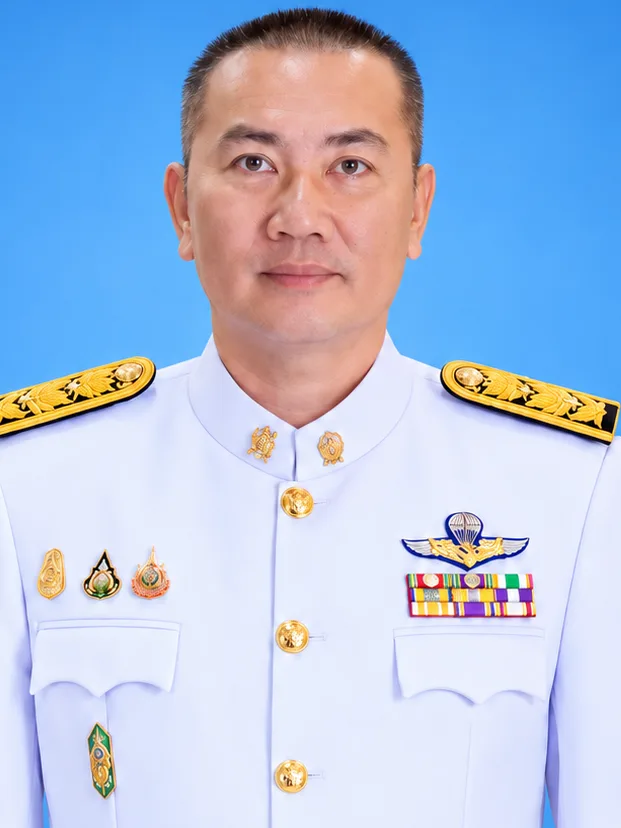 นายวีรวัฒน์ ปารมี